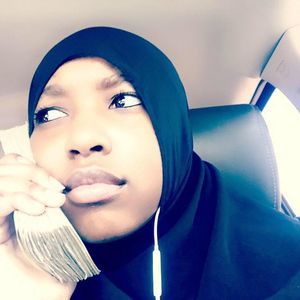 Meet your Posher, Jashera